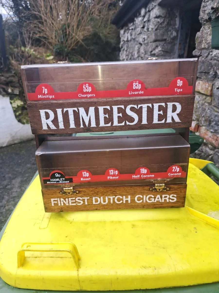 Old cigar  box - Image 1