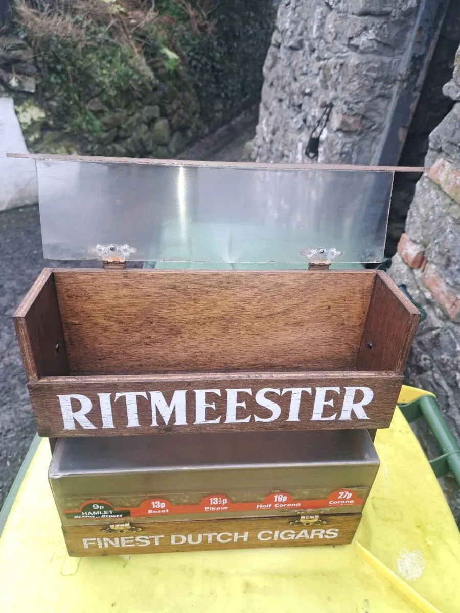 Old cigar  box - Image 2