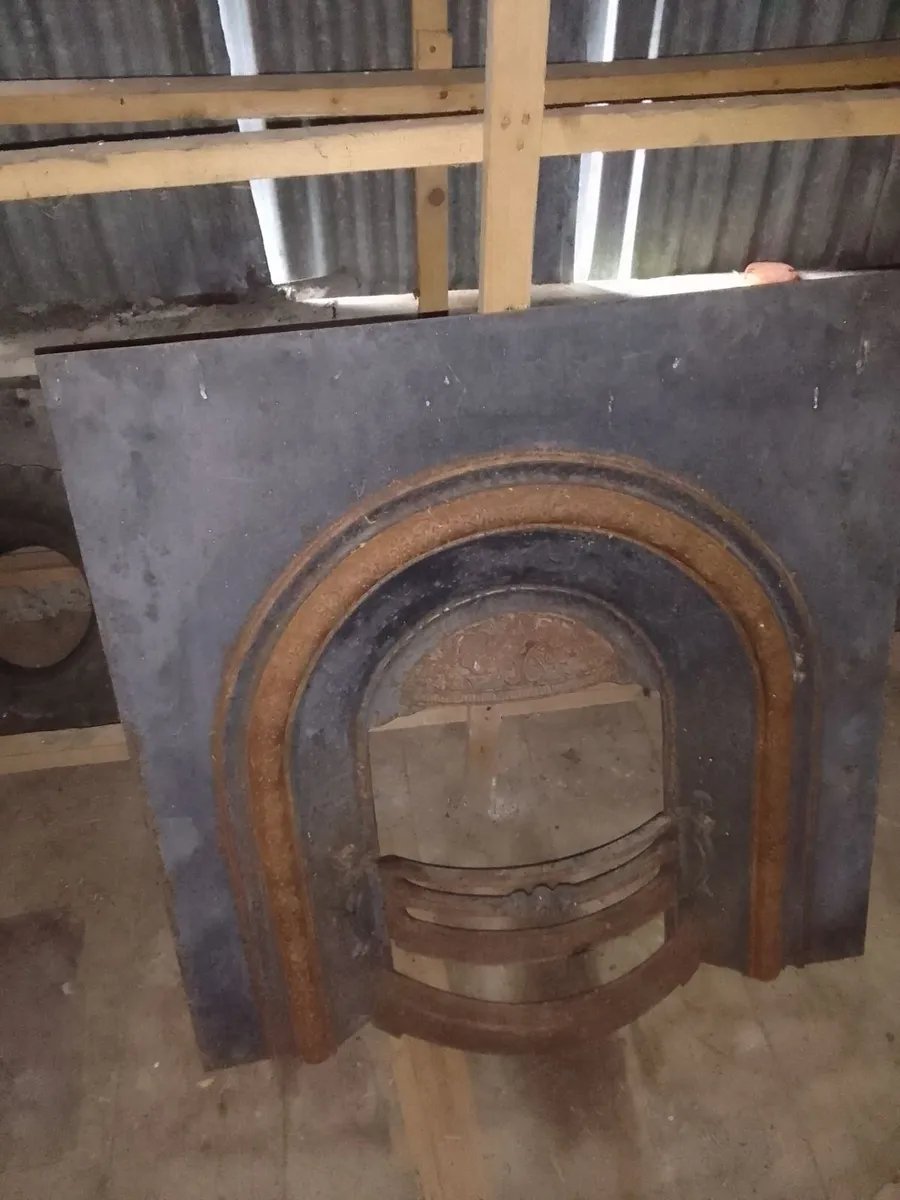 Fire place - Image 2