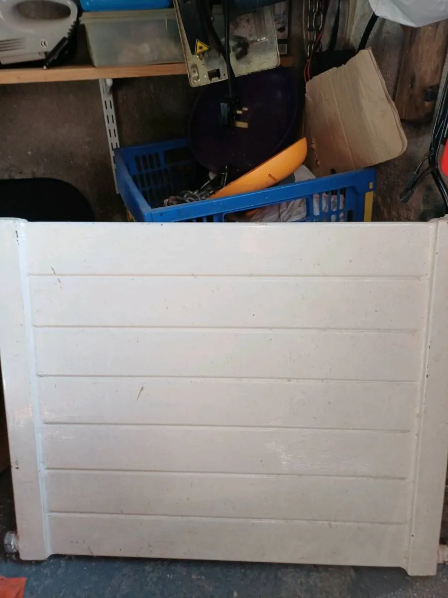 Garage clearance - Image 1