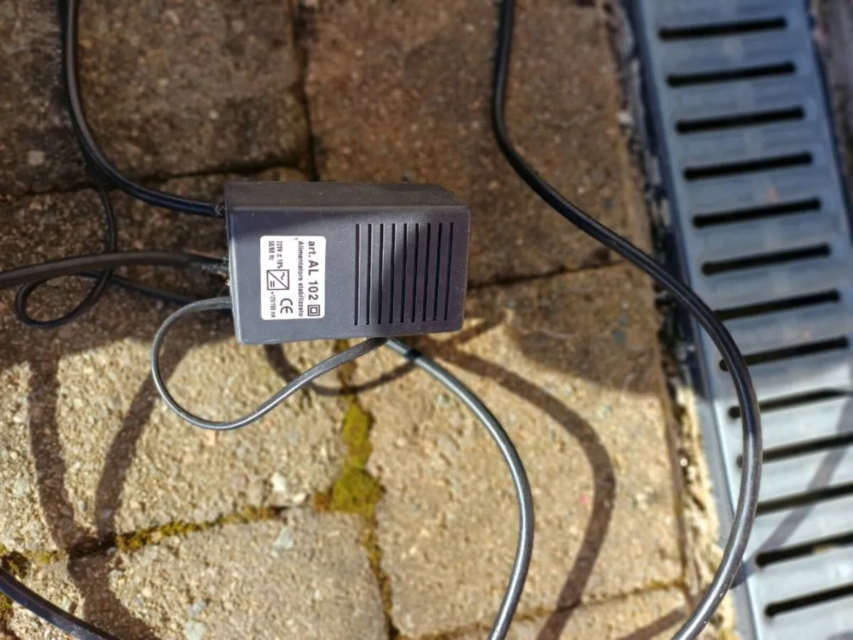 Garage clearance - Image 3