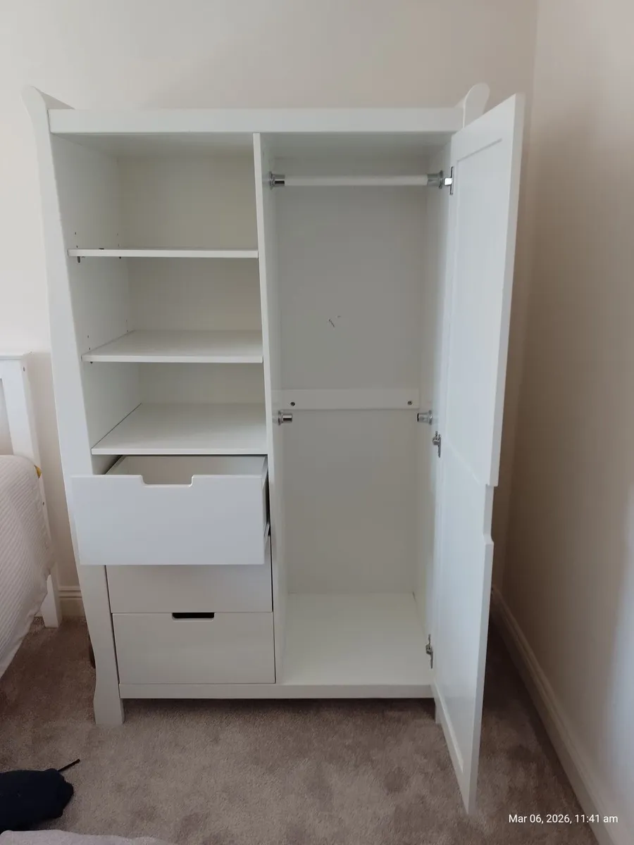 OBABY STAMFORD RANGE ... 1 xDrawer set /1xWardrobe - Image 3