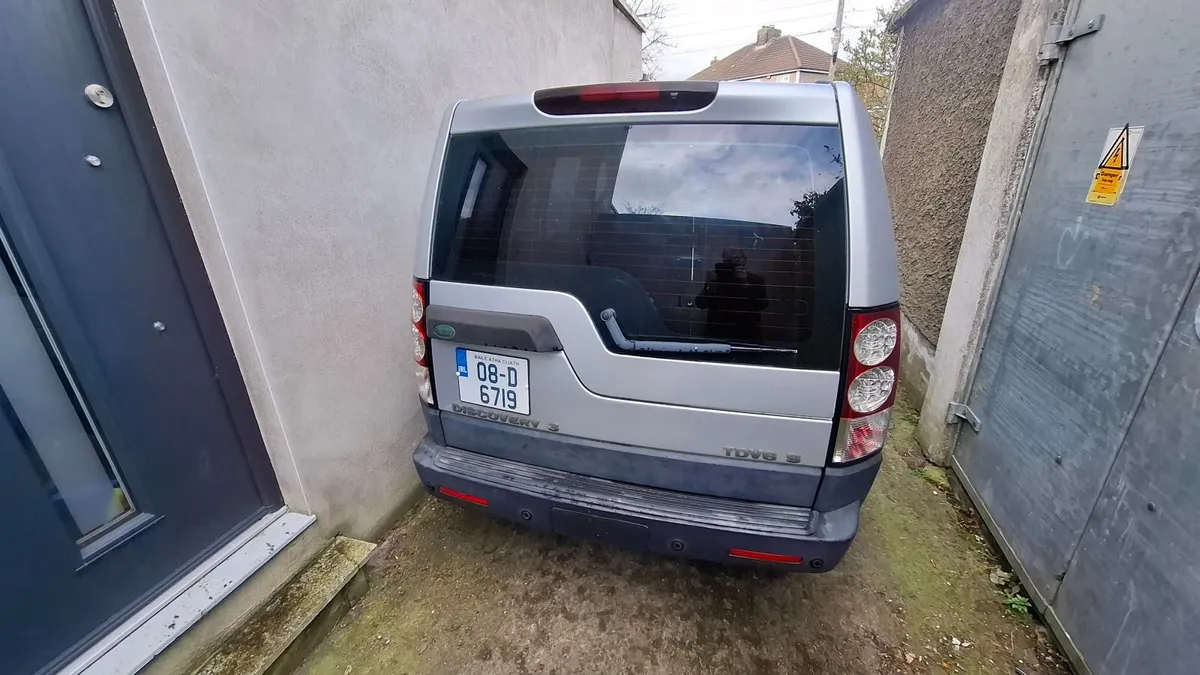Land Rover Discovery 2008 - Image 3