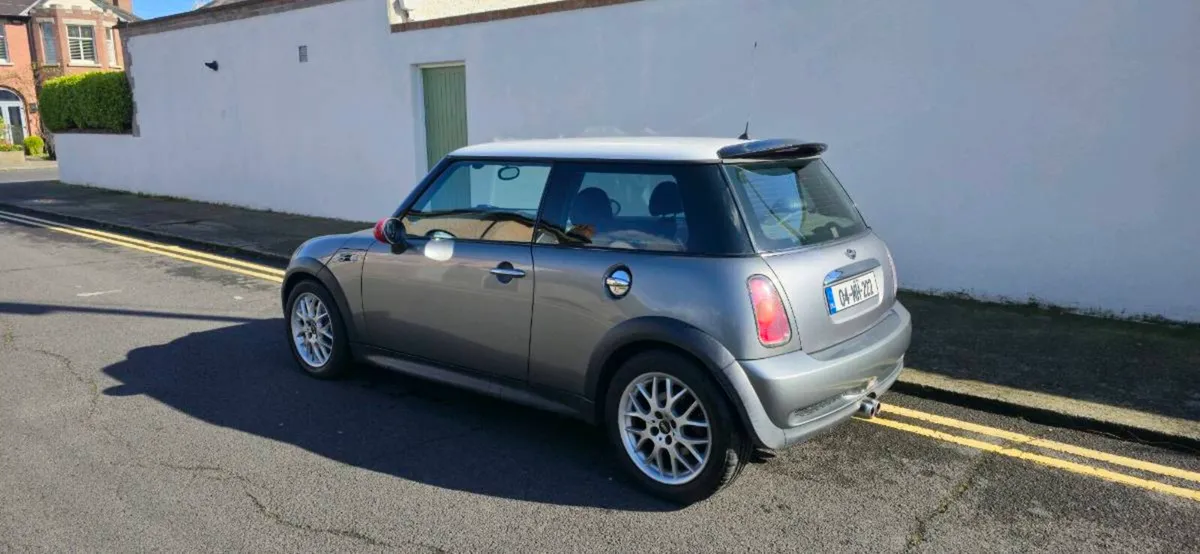 Mini Cooper S - Image 2