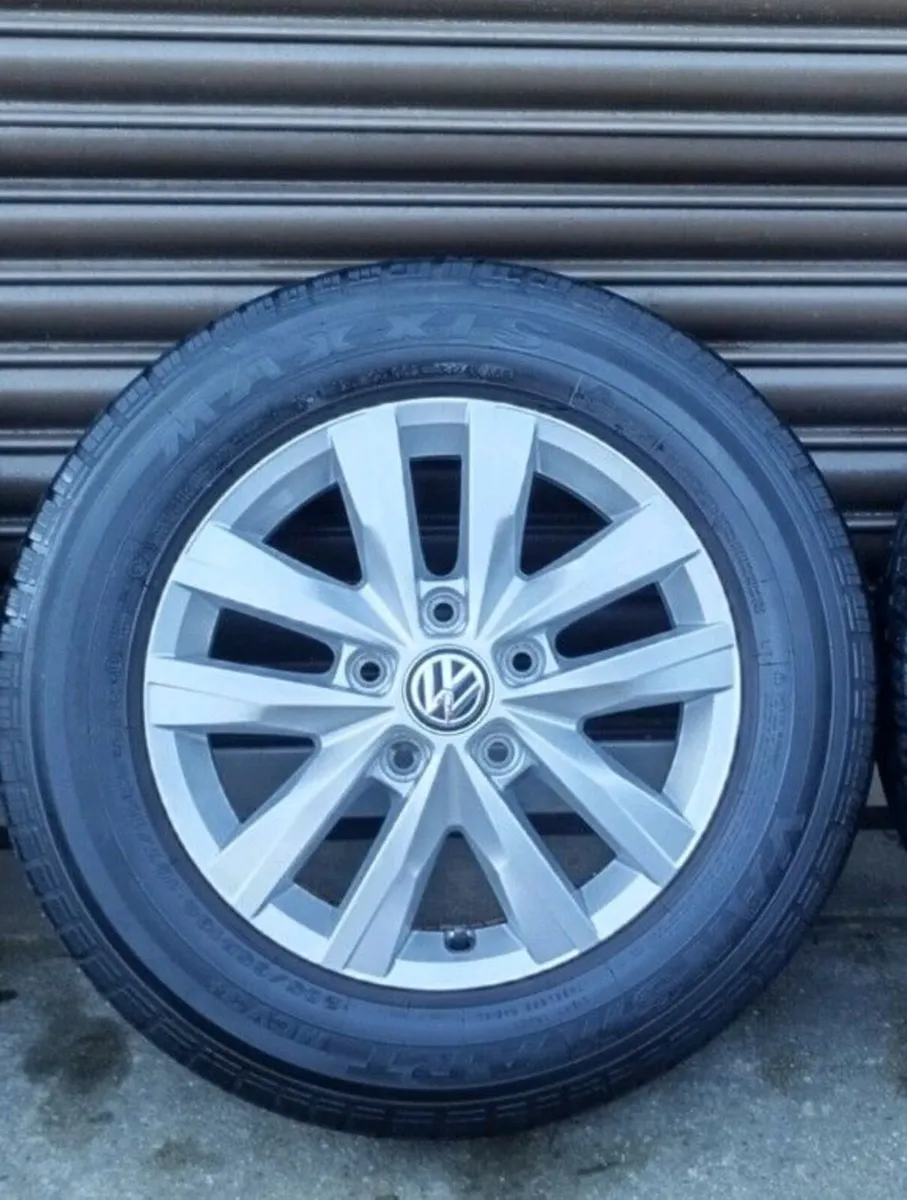 VW T6.1,T6,T5Trans Genuine 16" Alloys - Image 1
