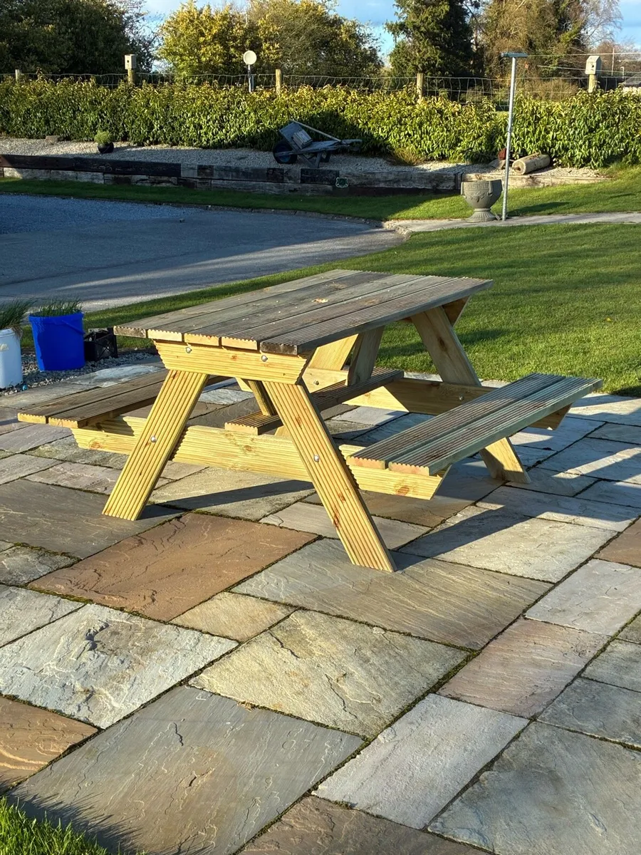 Picnic bench - Image 2
