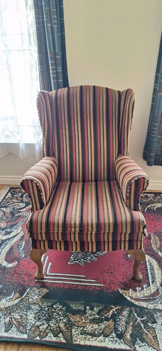 2 Queen Ann Chairs - Image 2