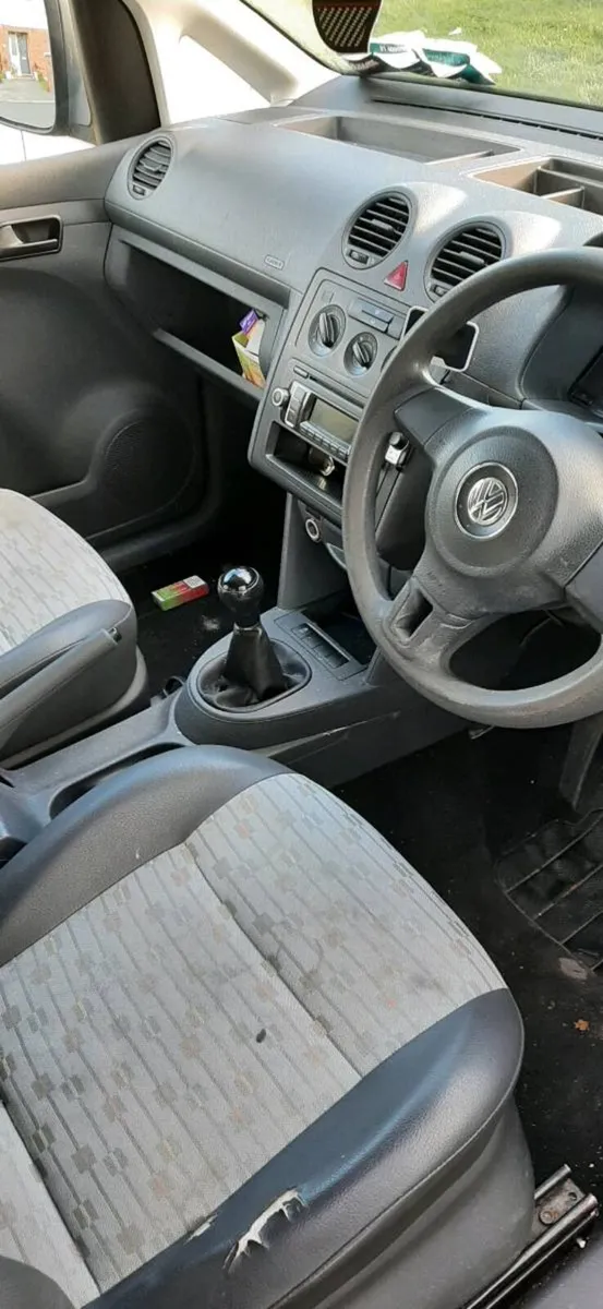 2013  Volkswagen Caddy  1.6 diesel - Image 4