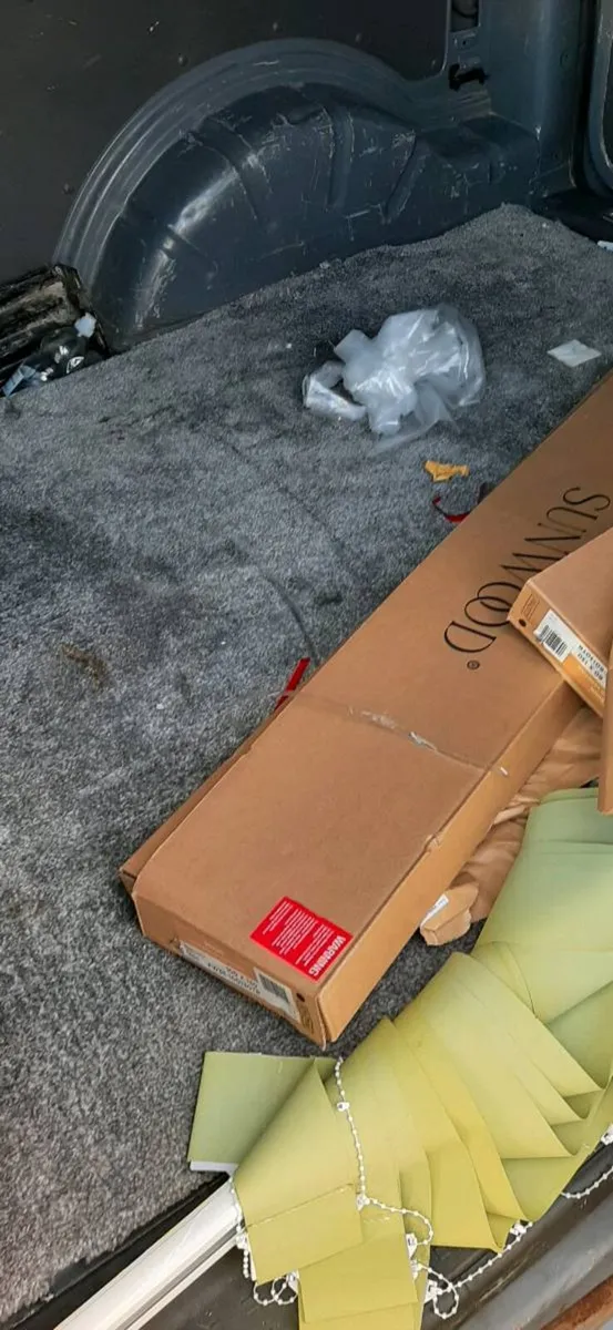 2013  Volkswagen Caddy  1.6 diesel - Image 2