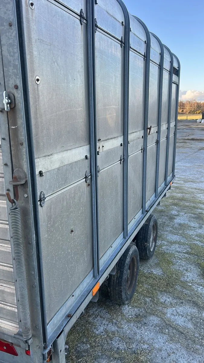 Cattle Trailer - Image 3