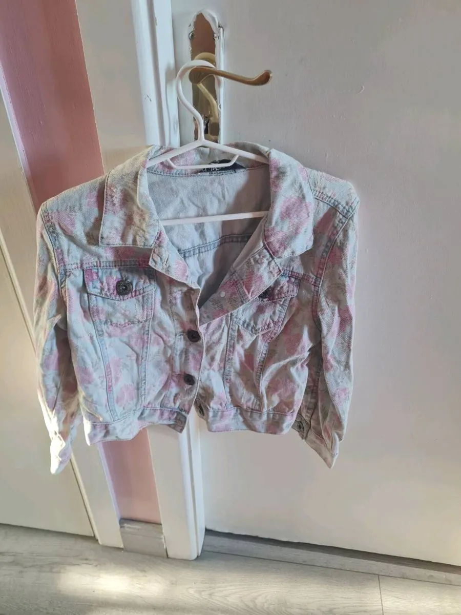 Womans jackets - Image 1