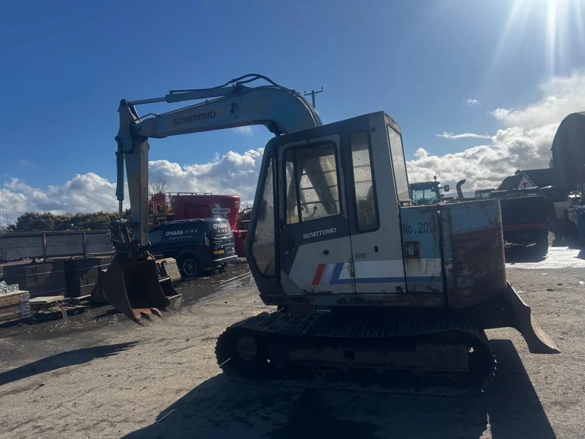 Sumitomo S160 Digger - Image 1