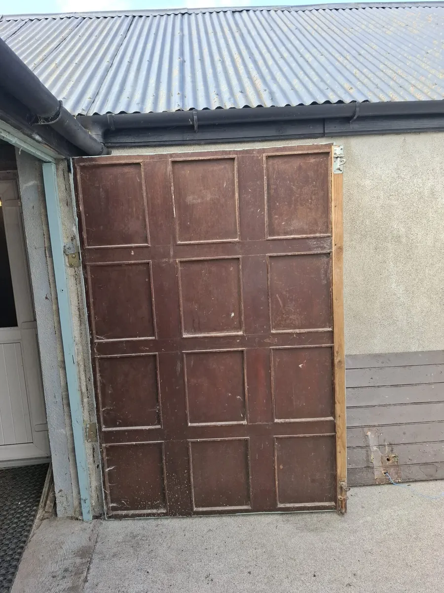 Double doors - Image 4