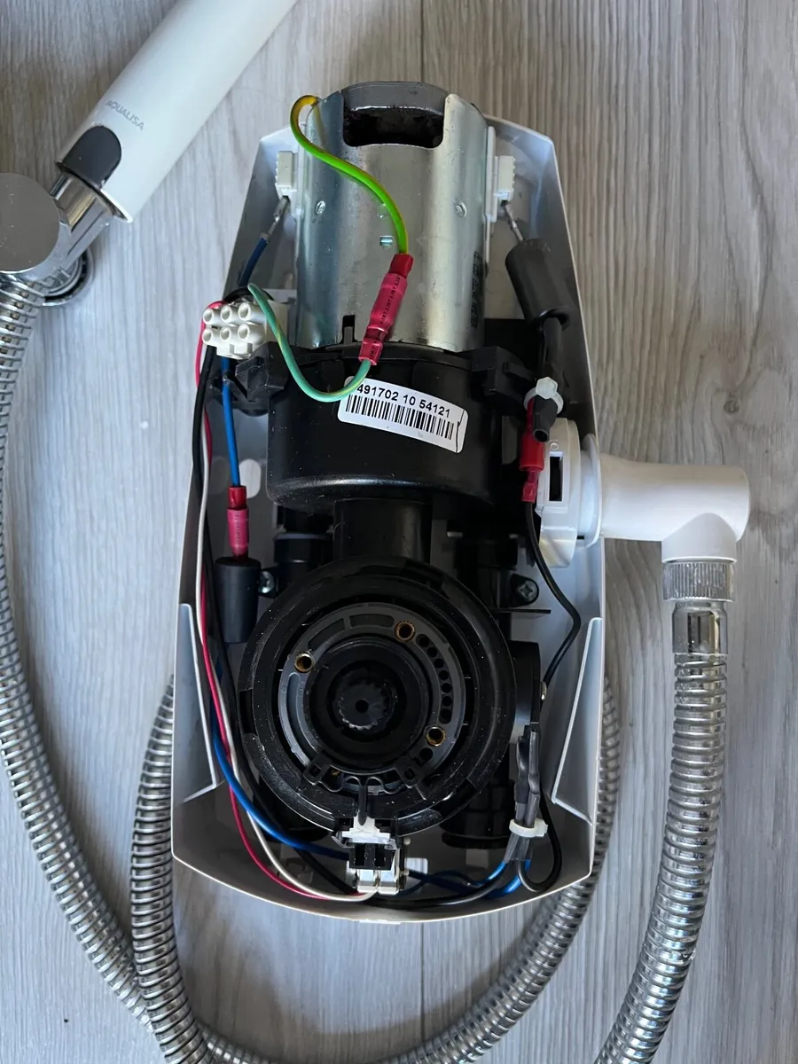 Aqualisa Aquastream Thermo Mixer Powershower - Image 3