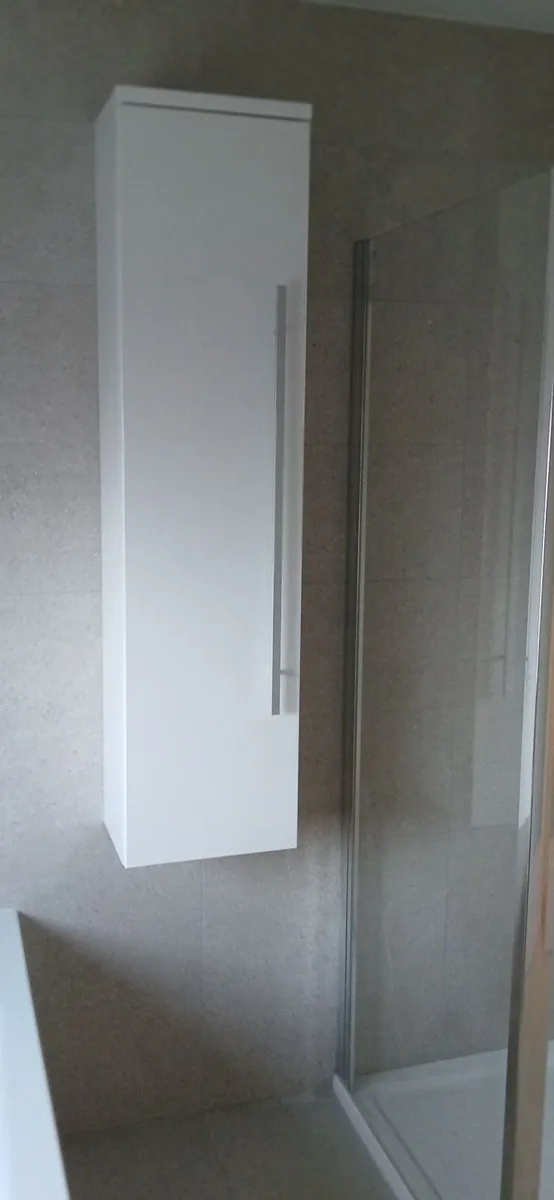 Wall and floor tiles and bathroom. Talll boy - Image 2