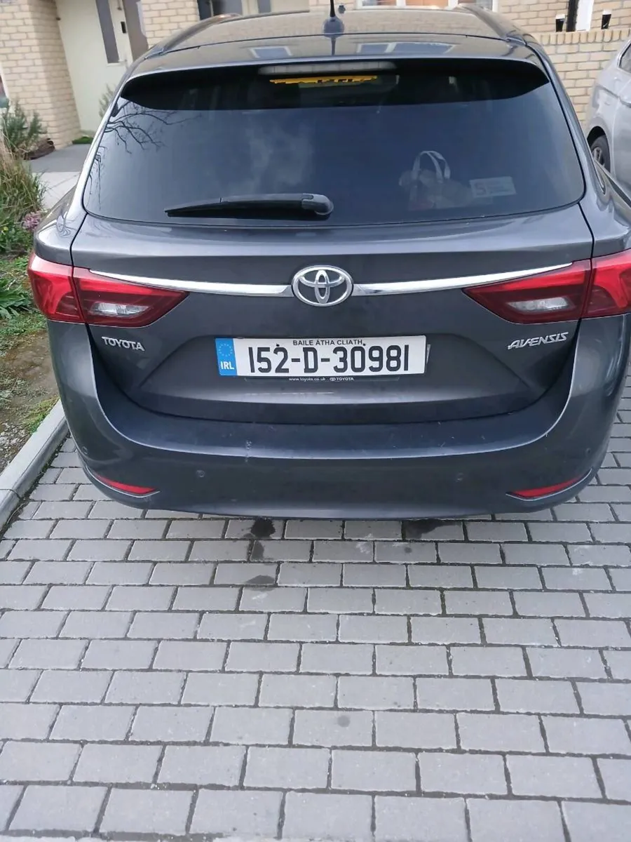 Toyota avensis - Image 4