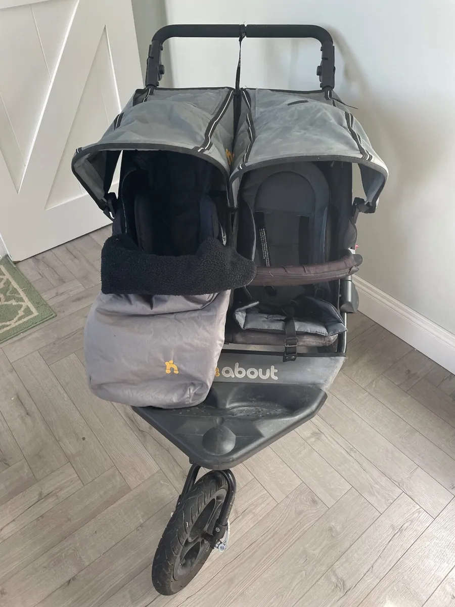 Out n About - Double buggy - Image 3