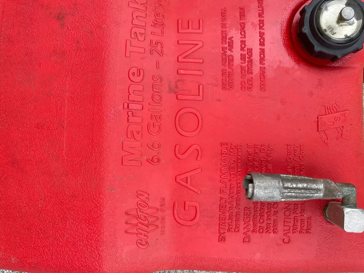 25 litre marine fuel tank - Image 1