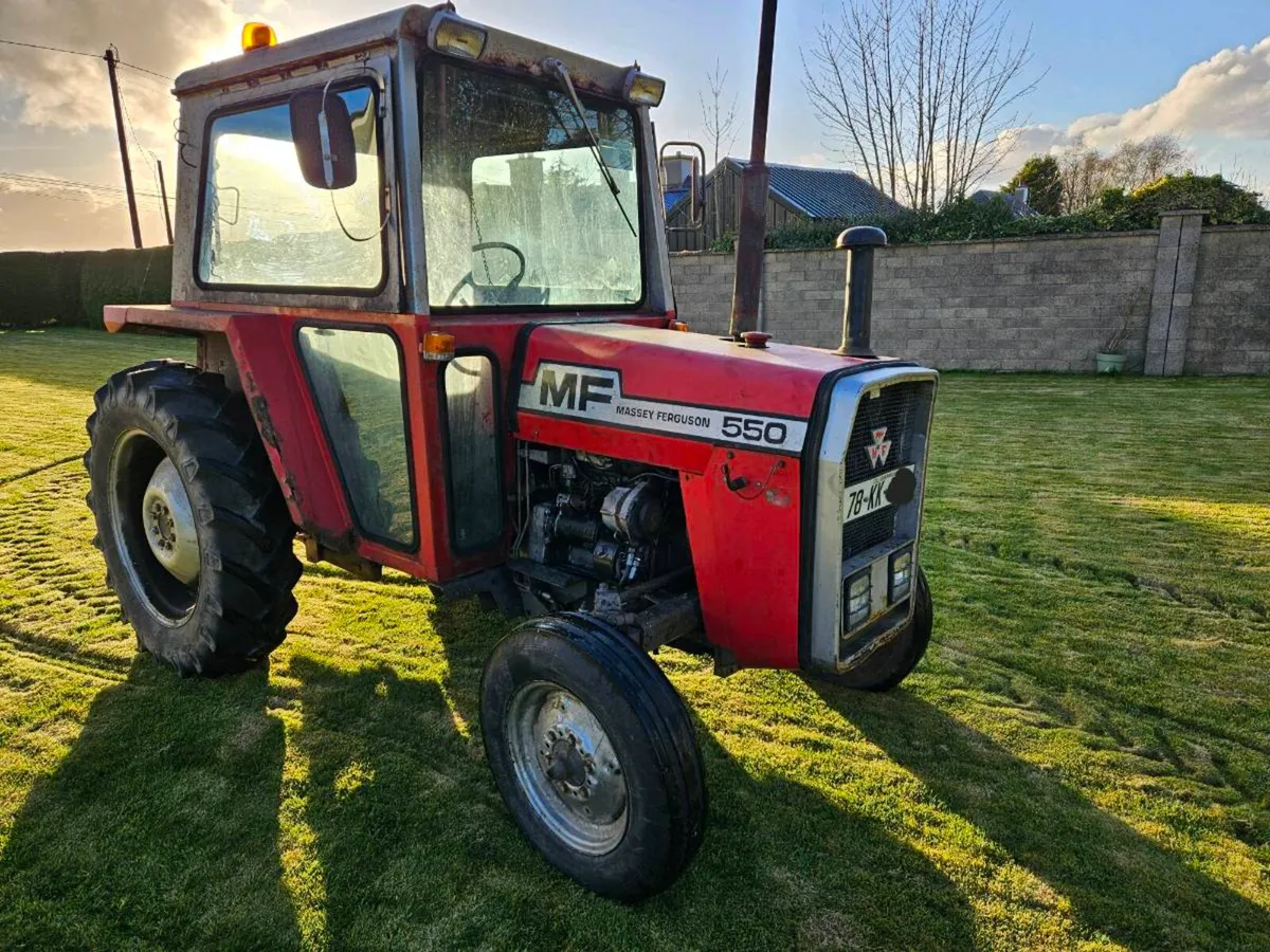 Massey 550 - Image 1