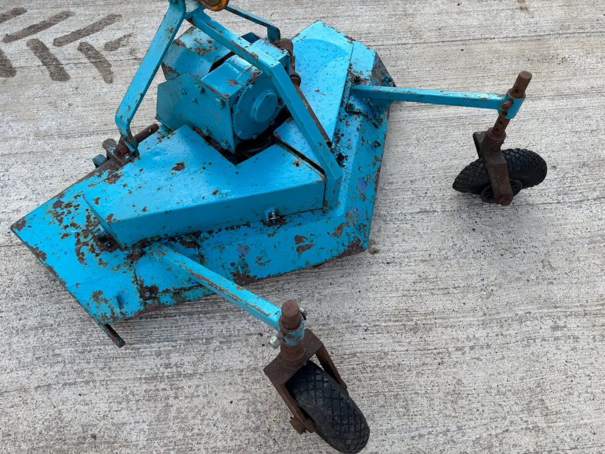 Compact tractor topper / finishing mower - Image 1