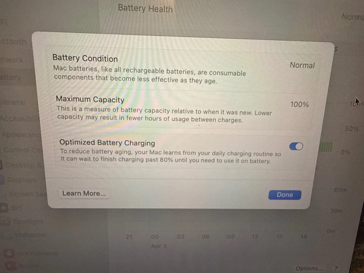 MacBook Air M4 (16GB RAM) - Starlight - - Image 3