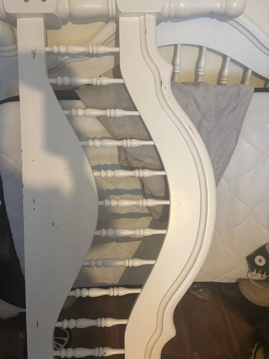 Double White Bedframe - Image 4