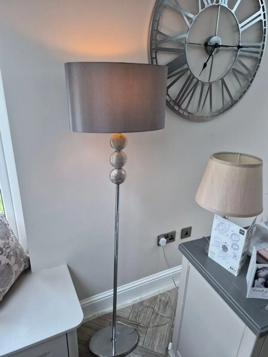 Standing lamp - Image 1