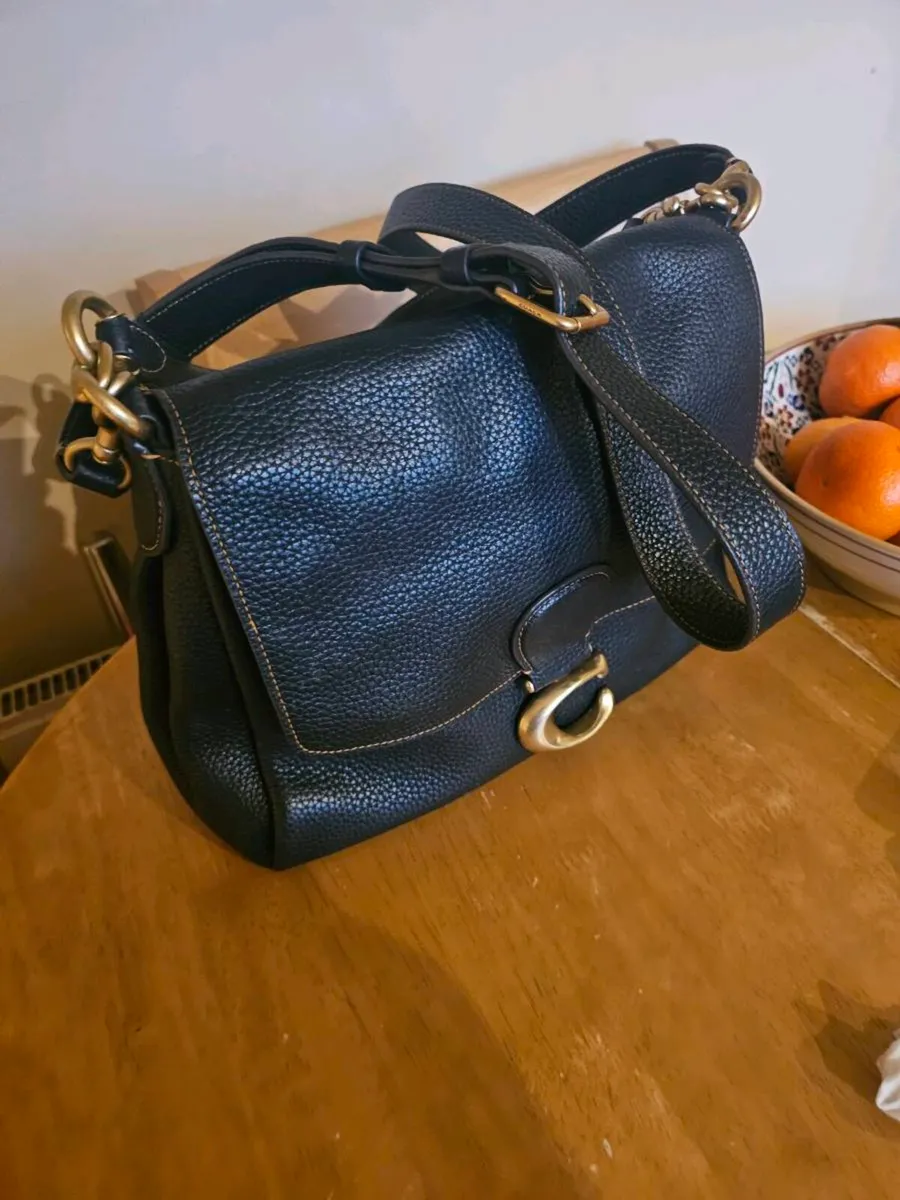 Coach Black Leather Hand/Shoulder Bag /Excellent - Image 1