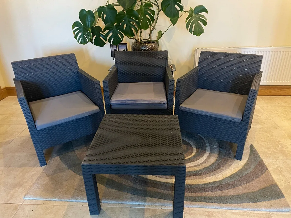 Garden Furniture - Image 1