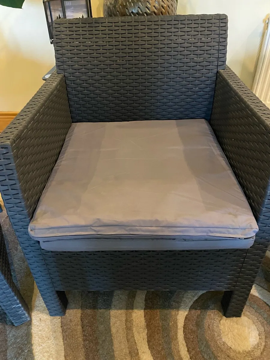 Garden Furniture - Image 3