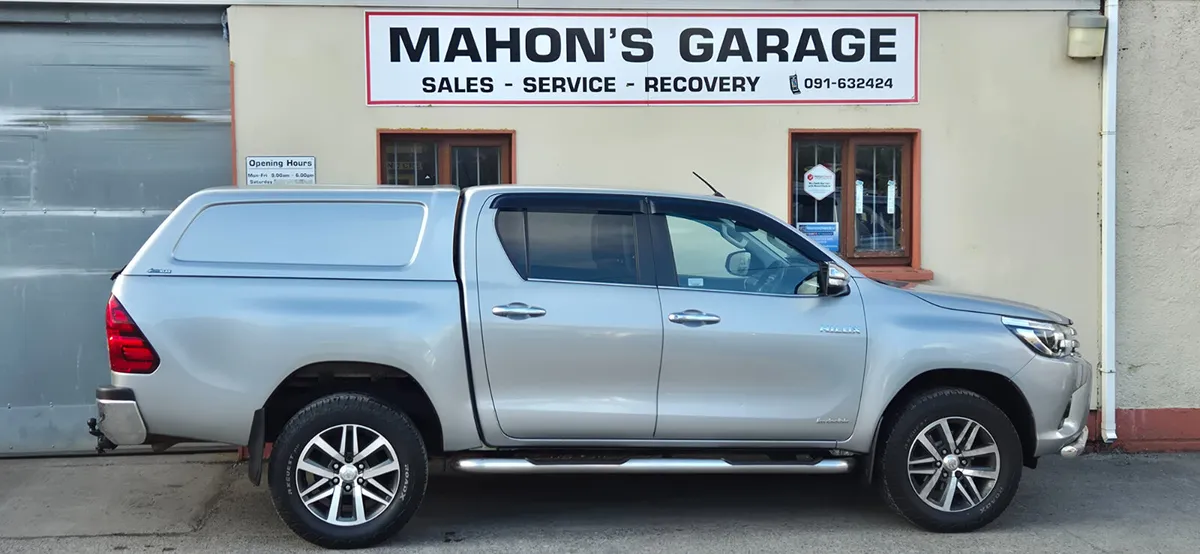 Toyota Hilux 2017 Invincible Manual Price Plus Vat - Image 2