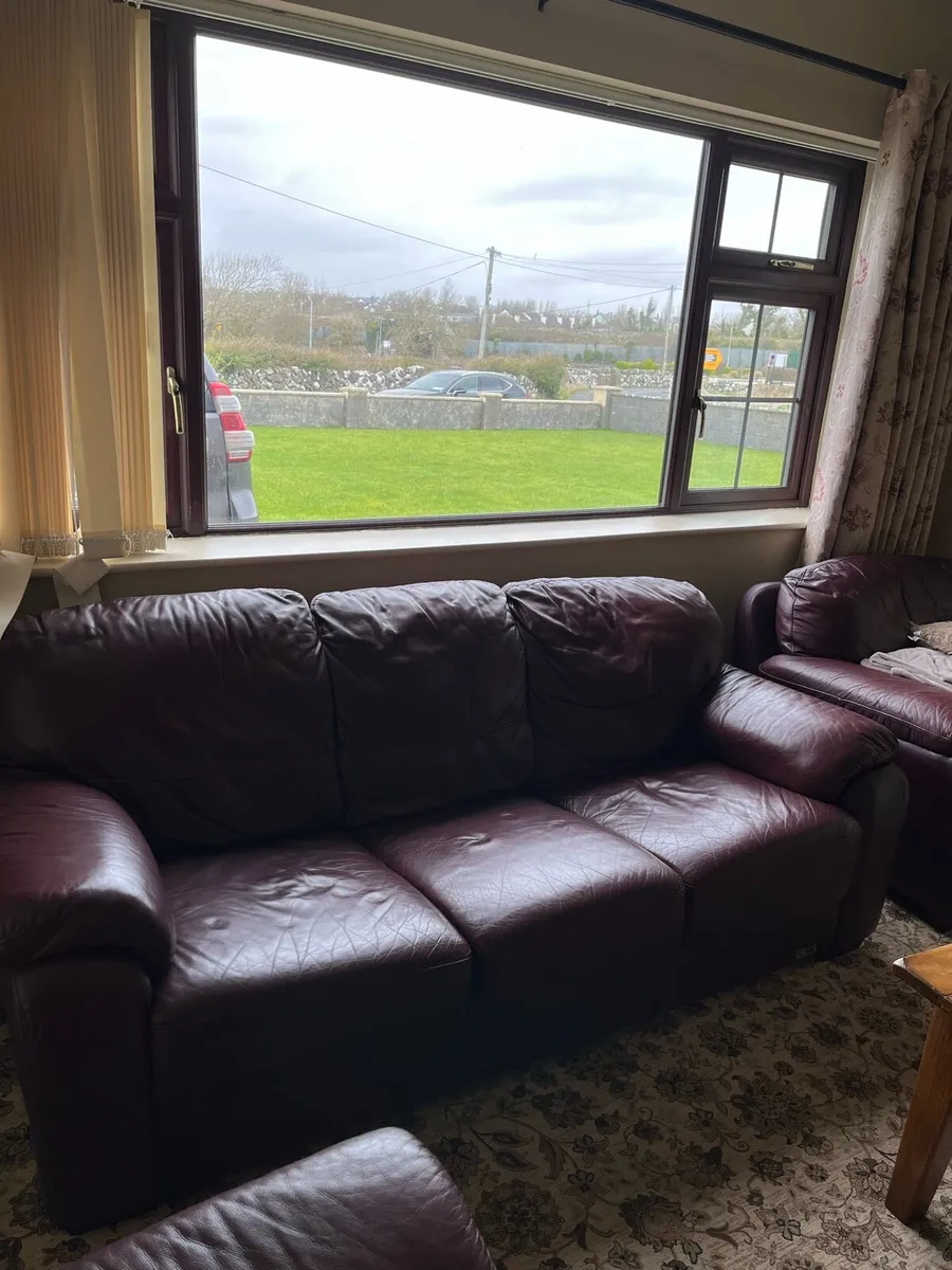 3 piece suite - Image 1