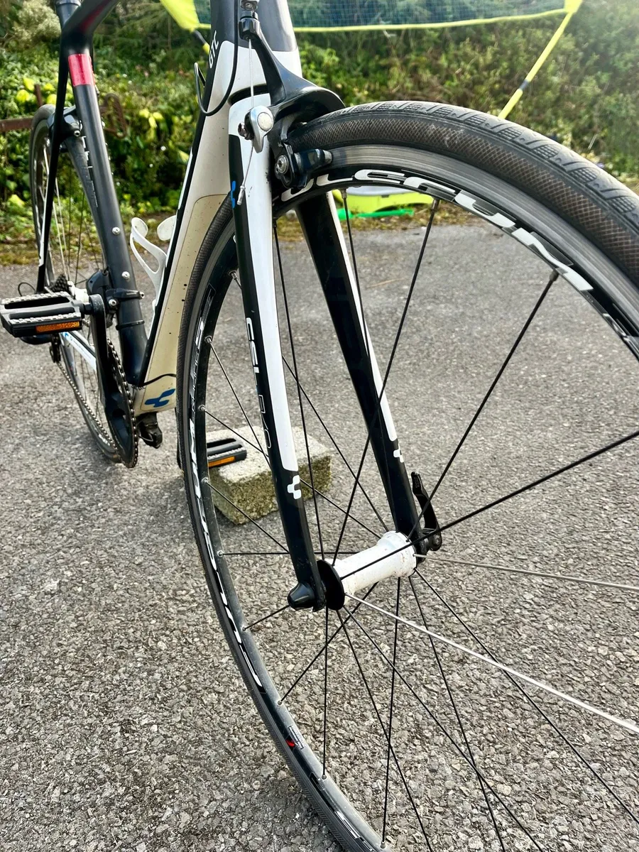 Cube agree GTC carbon road bike 2012 - Image 3