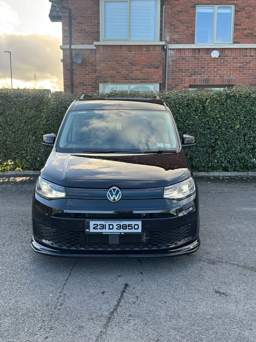 Volkswagen Caddy 2.0 Diesel Auto *HIGH SPEC* - Image 2