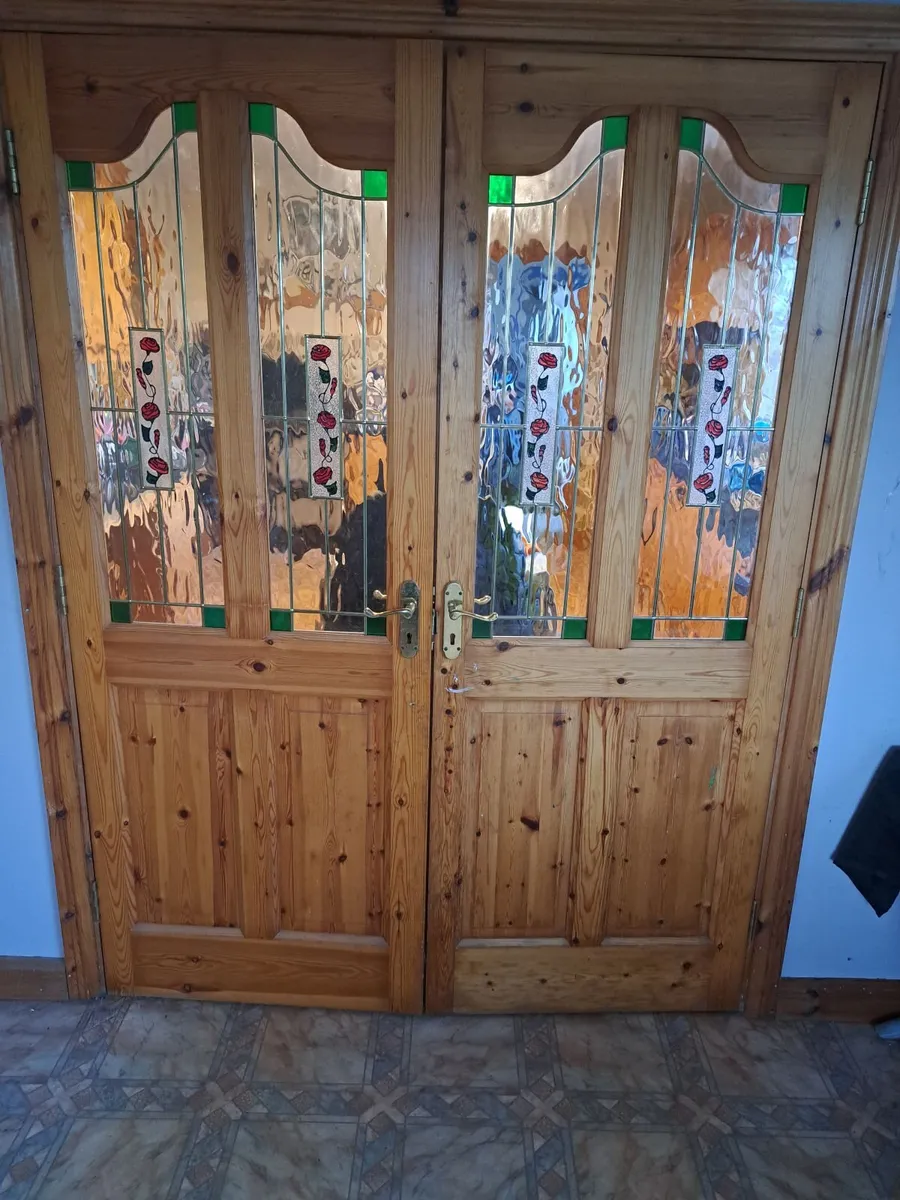 Solid wooden doors - Image 2