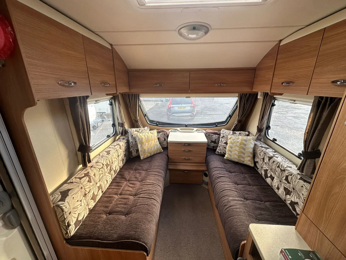 ✨2012 Swift Sprite Major 6 berth Caravan ✨ - Image 3