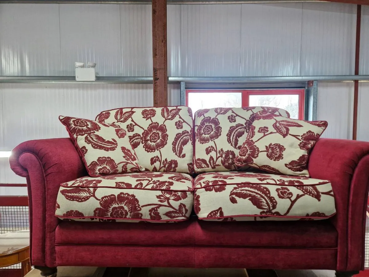 2 seater couch - Image 4