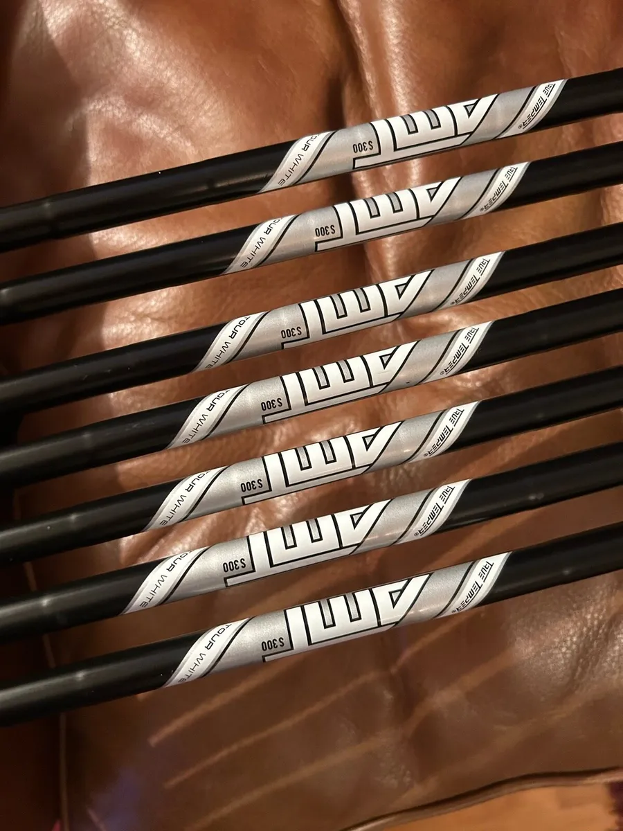 Black T100 irons - Image 4