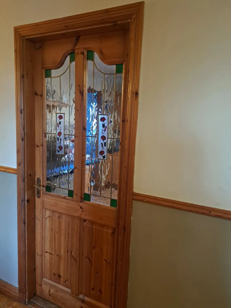 4 Kitchen wooden doors - Image 1