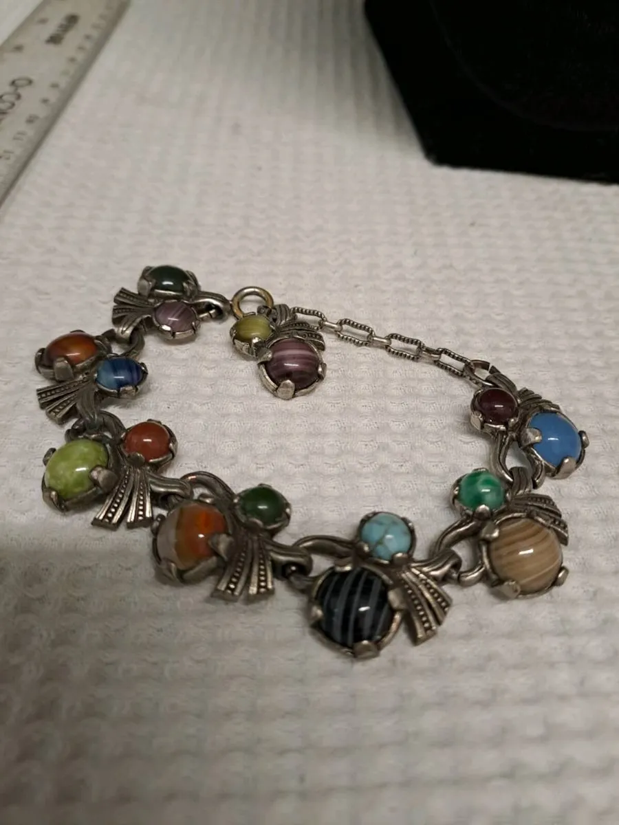 Vintage Style Multi-Coloured Stone Bracelet - Image 2