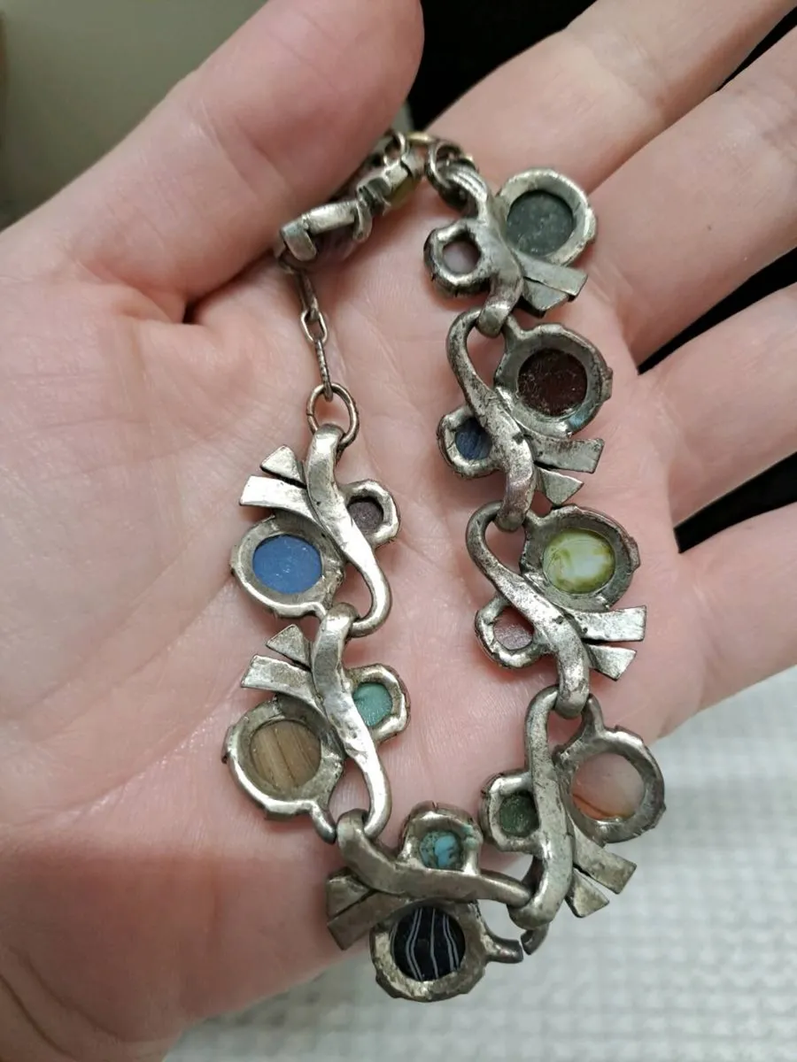 Vintage Style Multi-Coloured Stone Bracelet - Image 3