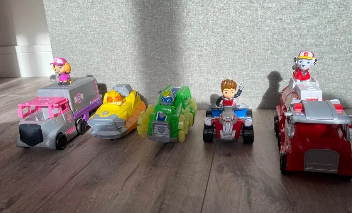 Toys bundle - Image 1