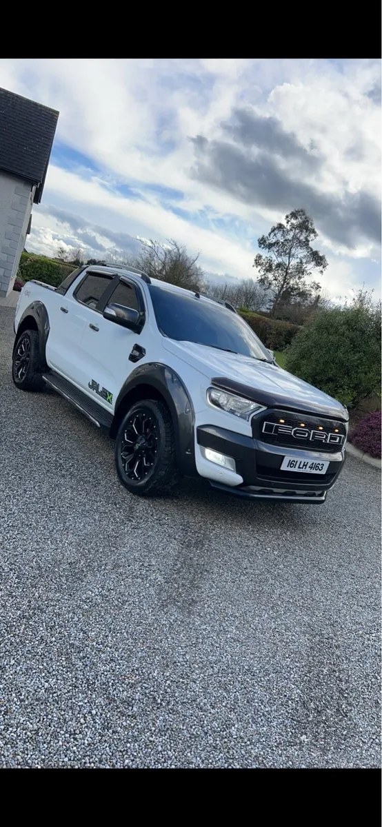 Ford ranger - Image 2