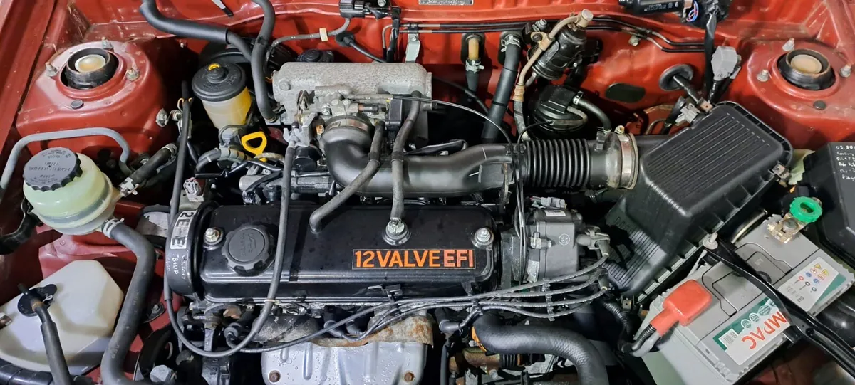 TOYOTA STARLET 1995 - Image 4