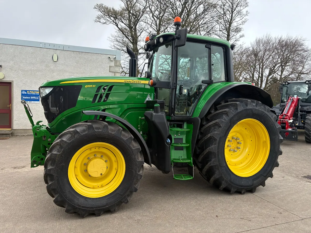 John Deere 6195M - Image 1