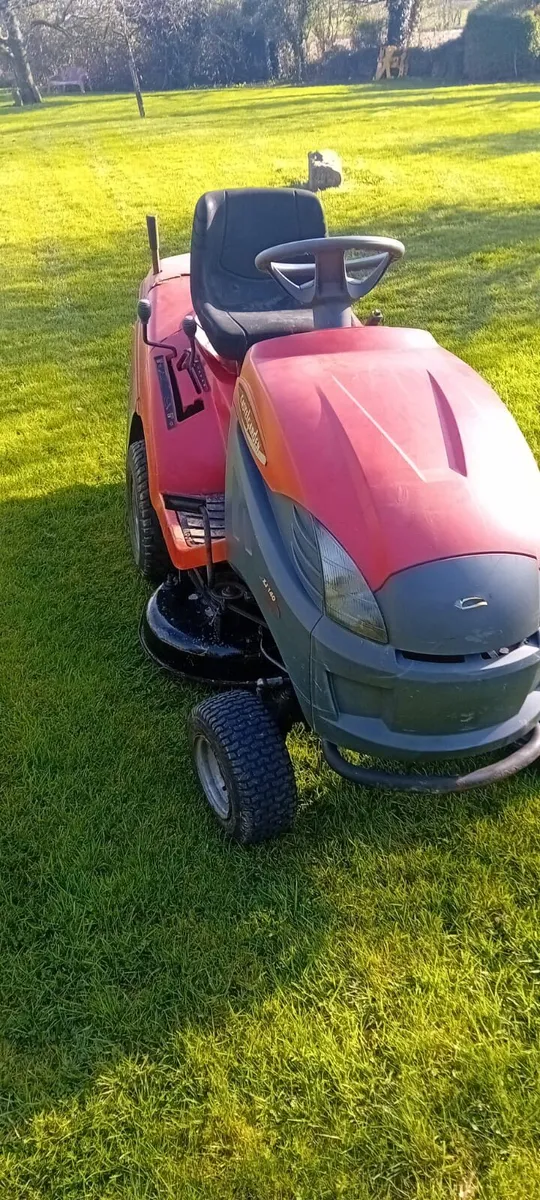 Ride on lawnmower - Image 2