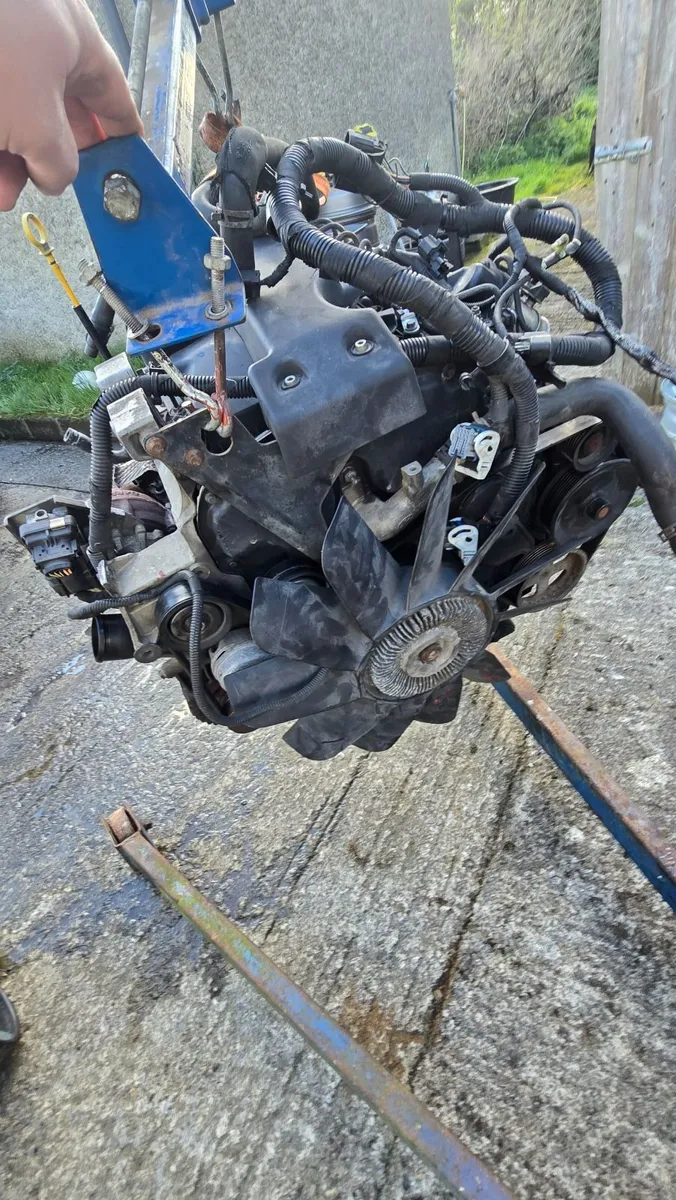 Land rover Defender Tdci 2.4 2007 engine - Image 2