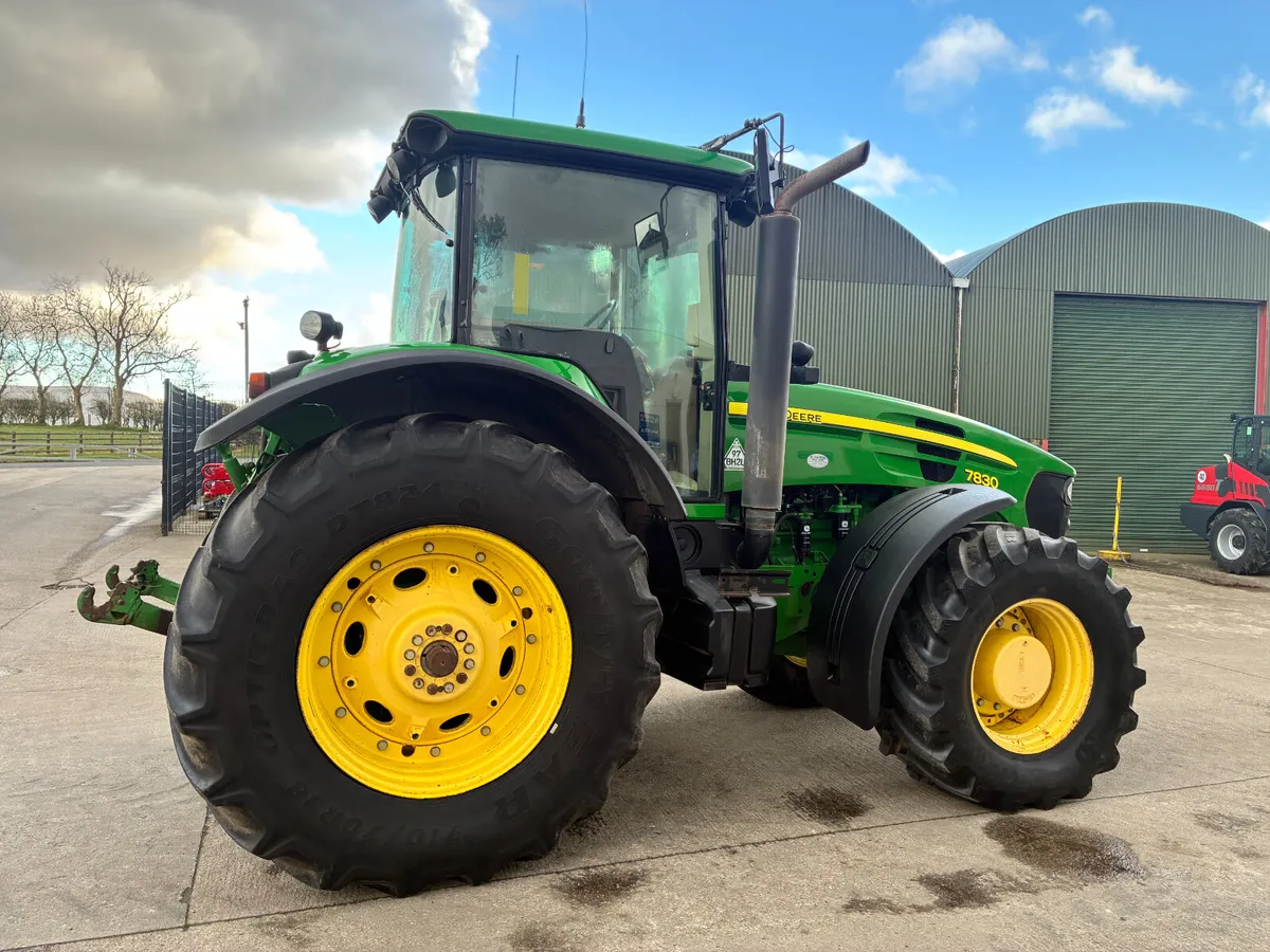 John Deere 7830 - Image 3