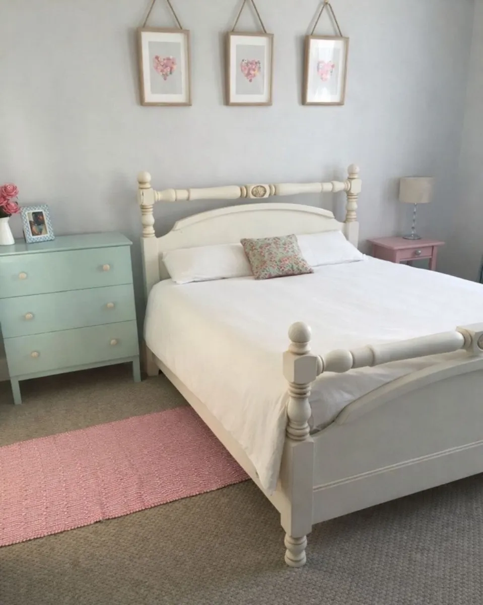 Bedroom Set – Shabby Chic Bundle - Image 1