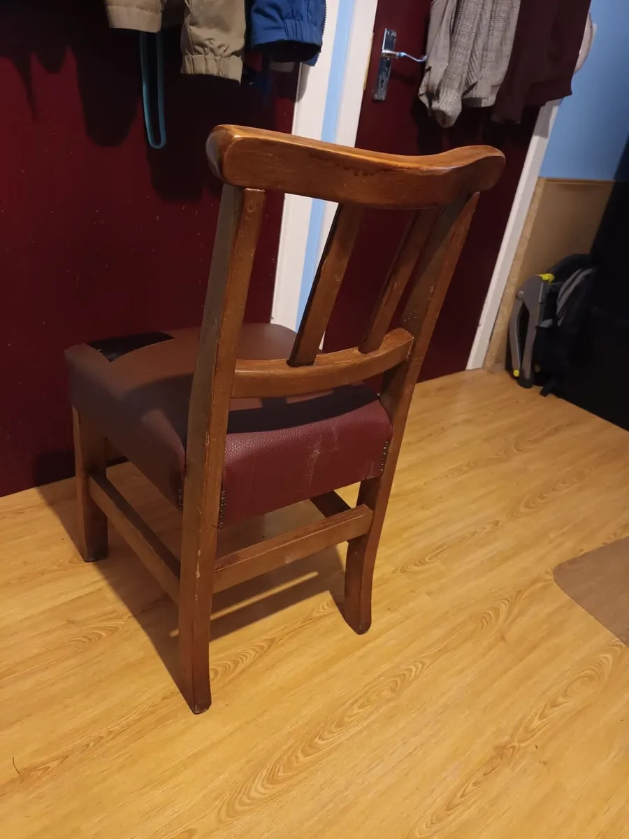 Sturdy Chair - Image 3